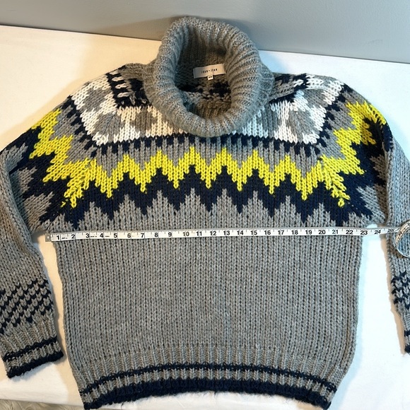 Jhon &Jenn Mason Sweater In Neon Lights Size M - Picture 2 of 11
